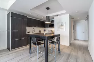 45 SW 9th St, Miami, FL 33130 - Photo 12