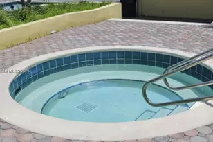 1791 NW 96th Terrace, Pembroke Pines, FL 33024 - Photo 32