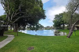 1791 NW 96th Terrace, Pembroke Pines, FL 33024 - Photo 36