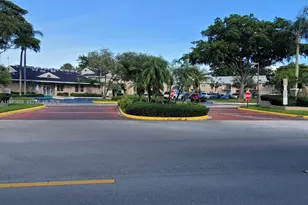 1791 NW 96th Terrace, Pembroke Pines, FL 33024 - Photo 34