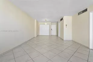 6770 Indian Creek Dr, Miami Beach, FL 33141 - Photo 14