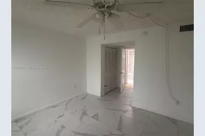 2000 Biarritz Dr #202, Miami Beach, FL 33141 - Photo 16