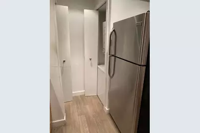 911 E Ponce De Leon Blvd #403, Coral Gables, FL 33134 - Photo 10