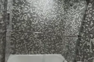 911 E Ponce De Leon Blvd, Coral Gables, FL 33134 - Photo 22