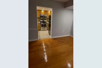 911 E Ponce De Leon Blvd #403, Coral Gables, FL 33134 - Photo 12