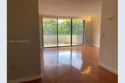 911 E Ponce De Leon Blvd #403, Coral Gables, FL 33134 - Photo 2