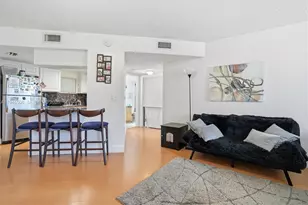 8363 Lake Dr, Doral, FL 33166 - Photo 8