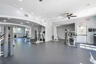 8363 Lake Dr, Doral, FL 33166 - Photo 18