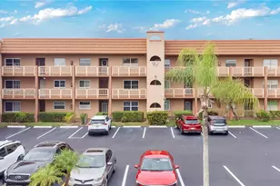 9721 Sunrise Lakes Blvd, Sunrise, FL 33322 - Photo 18