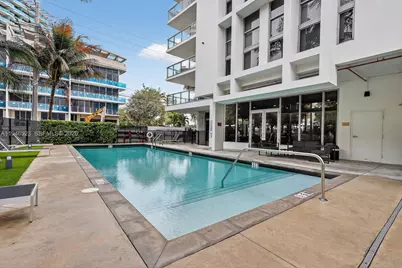 13800 Highland #308, North Miami Beach, FL 33181 - Photo 2