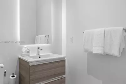 239 SW 9th St #2304, Miami, FL 33130 - Photo 24