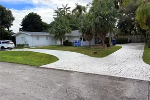 6820 SW 125th Terrace, Pinecrest, FL 33156 - Photo 1