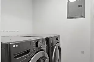 17150 N Bay Rd, Sunny Isles Beach, FL 33160 - Photo 12