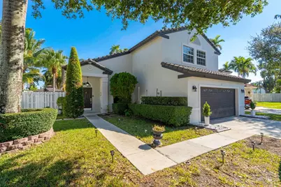 2003 NW 181st Ave, Pembroke Pines, FL 33029 - Photo 1