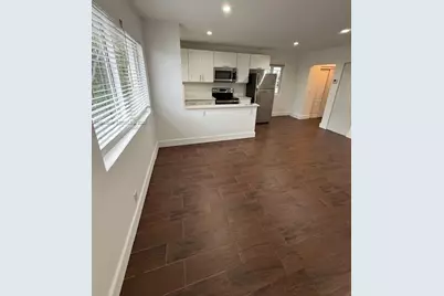 2006 Calais Dr #3, Miami Beach, FL 33141 - Photo 6