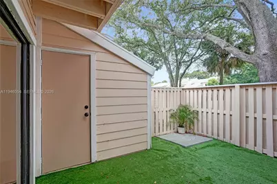 1846 Racquet Ct, North Lauderdale, FL 33068 - Photo 22