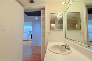 12651 SW 16th Ct, Pembroke Pines, FL 33027 - Photo 10