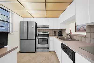 10825 SW 112th Ave #216, Miami, FL 33176 - Photo 8