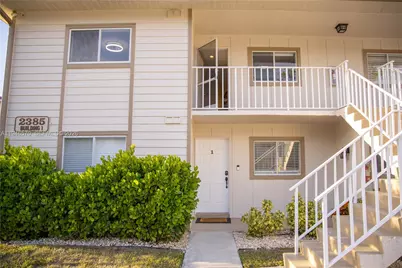 2385 Naples Trace Cir #5, Naples, FL 34109 - Photo 2