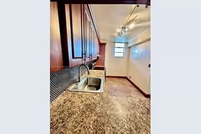 2903 N Miami Beach Blvd #708, North Miami Beach, FL 33160 - Photo 2