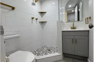 9460 Poinciana Pl, Davie, FL 33324 - Photo 1