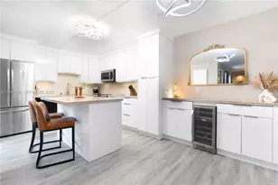 9844 NW 6th Ct, Plantation, FL 33324 - Photo 1