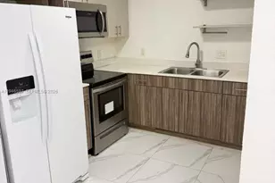 2796 SW 34th Ct, Miami, FL 33133 - Photo 4