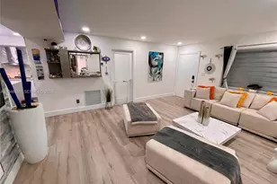8635 NW 8th St, Miami, FL 33126 - Photo 2