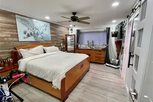 8635 NW 8th St, Miami, FL 33126 - Photo 8