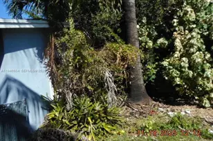 19010 Bel Aire Dr, Cutler Bay, FL 33157 - Photo 4