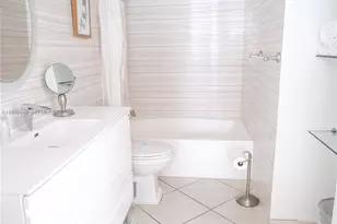 19701 E Country Club Dr, Aventura, FL 33180 - Photo 36