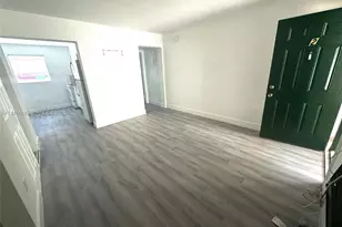 720 NW 27th Ct, Miami, FL 33125 - Photo 6