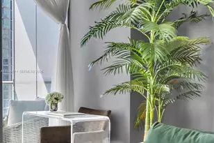 650 NE 32nd St, Miami, FL 33137 - Photo 10