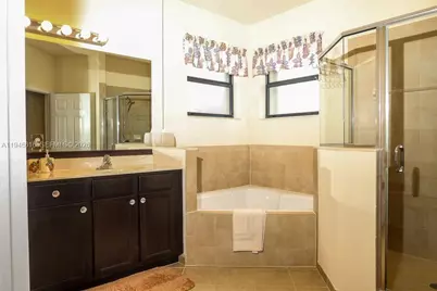 11601 SW 232nd Ln, Homestead, FL 33032 - Photo 12