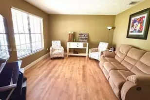 1601 Regal Oak Dr, Kissimmee, FL 34744 - Photo 8