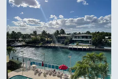 9800 W Bay Harbor Dr #404, Bay Harbor Islands, FL 33154 - Photo 24