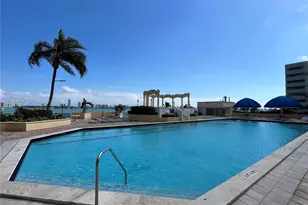 7601 E Treasure Dr, North Bay Village, FL 33141 - Photo 14