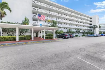 3010 Marcos Dr #R311, Aventura, FL 33160 - Photo 18