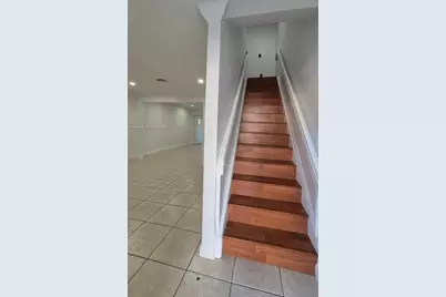 8531 SW 109th Ave, Miami, FL 33173 - Photo 12