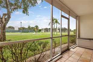 12850 SW 4th Ct, Pembroke Pines, FL 33027 - Photo 22