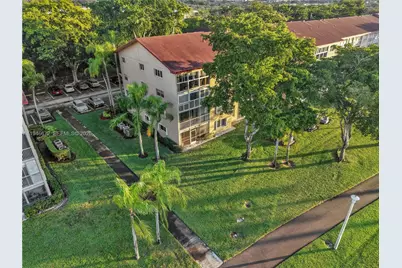 12850 SW 4th Ct #115I, Pembroke Pines, FL 33027 - Photo 4