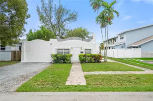 1726 Roosevelt St, Hollywood, FL 33020 - Photo 1