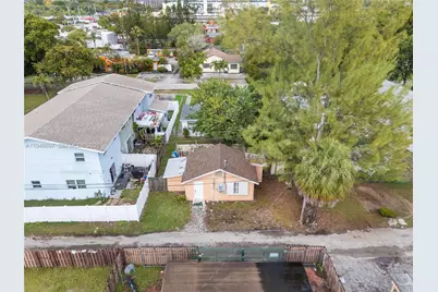 1726 Roosevelt St, Hollywood, FL 33020 - Photo 22