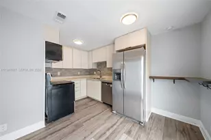 1726 Roosevelt St, Hollywood, FL 33020 - Photo 6