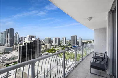1750 N Bayshore Dr #3210, Miami, FL 33132 - Photo 36