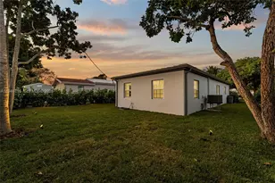 1880 NE 180th St, North Miami Beach, FL 33162 - Photo 90