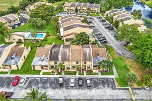 9401 NW 14th Ct, Pembroke Pines, FL 33024 - Photo 40