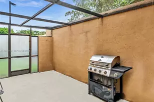 9401 NW 14th Ct, Pembroke Pines, FL 33024 - Photo 36