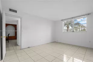 3030 Marcos Dr, Aventura, FL 33160 - Photo 14