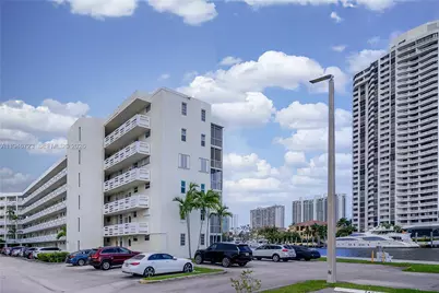 3030 Marcos Dr #T203, Aventura, FL 33160 - Photo 34